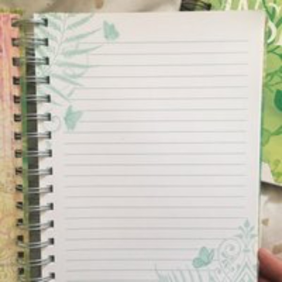 COPY - Lot Of 2 Green Butterfly Leaf Notebooks - Picture 3 of 7